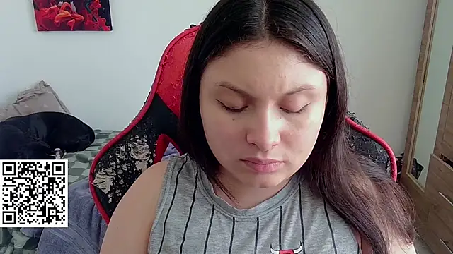 Snapshot of yessica_gomez01 chatting on 19, 3, 2026 yessica gomez01 online show from 19, 3, 2026