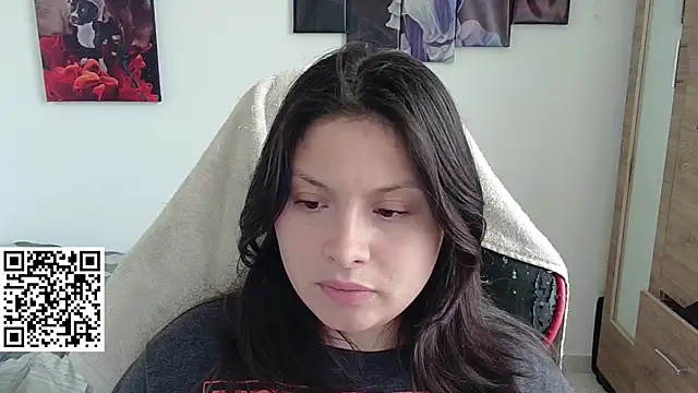 Snapshot of yessica_gomez01 chatting on 10, 4, 2026 yessica gomez01 online show from 10, 4, 2026