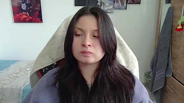 Snapshot of yessica_gomez01 chatting on 3, 5, 2026 yessica gomez01 online show from 3, 5, 2026
