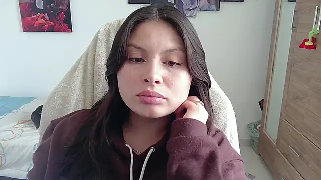 Snapshot of yessica_gomez01 chatting on 7, 5, 2026 yessica gomez01 online show from 7, 5, 2026