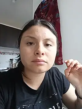 Snapshot of yessica_gomez01 chatting on 19, 6, 2026 yessica gomez01 online show from 19, 6, 2026