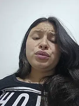 Snapshot of yessica_gomez01 chatting on 2, 7, 2026 yessica gomez01 online show from 2, 7, 2026