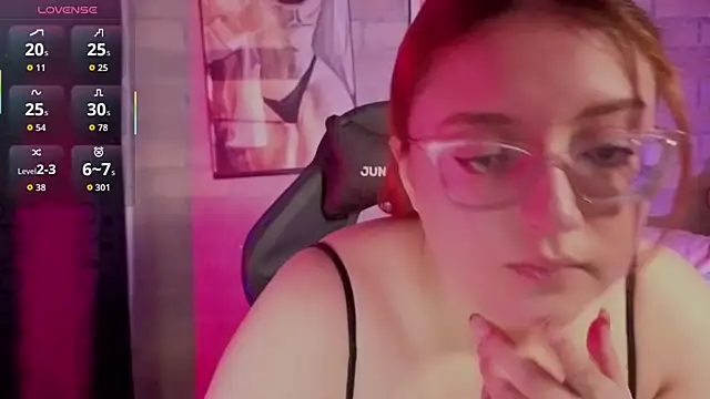 Mia Franklyn online show from 8, 3, 2026