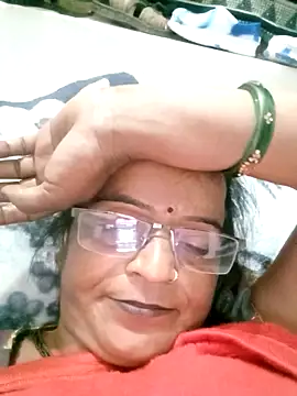 kiiuu sexe online show from 13, 2, 2026