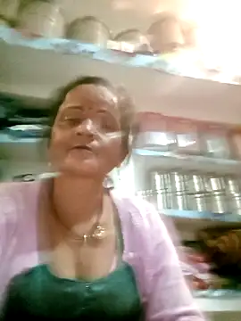 kiiuu sexe online show from 17, 2, 2026