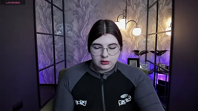 Snapshot of Siena_aa chatting on 10, 2, 2026 Siena aa online show from 10, 2, 2026