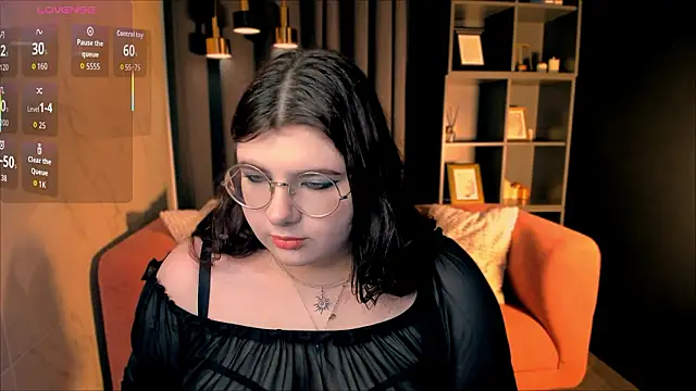 Snapshot of Siena_aa chatting on 4, 3, 2026 Siena aa online show from 4, 3, 2026