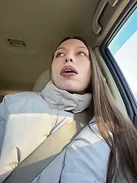 Snapshot of LeiaMood chatting on 5, 2, 2026 LeiaMood online show from 5, 2, 2026