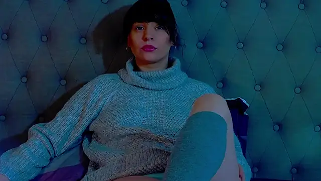 Snapshot of MaddyAllure chatting on 7, 2, 2026 MaddyAllure online show from 7, 2, 2026