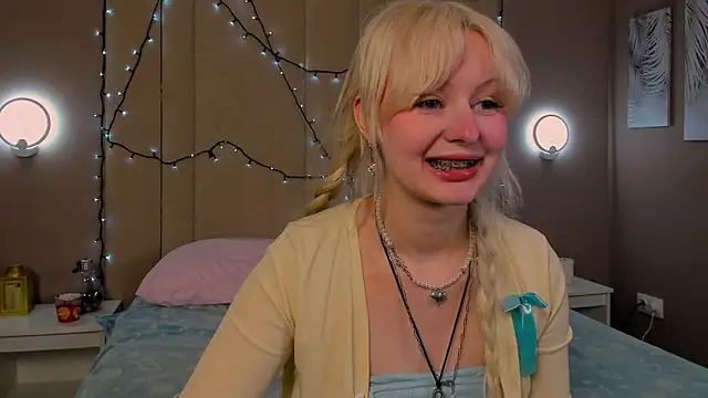 AdeleSilvy online show from 21, 3, 2026