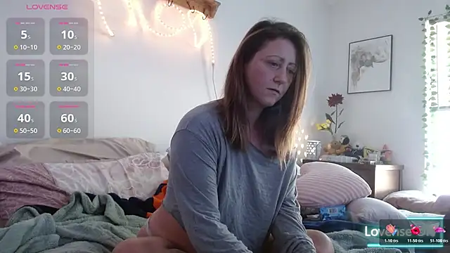 FoxyMillie online show from 17, 2, 2026