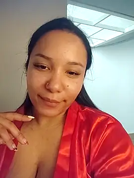 soffi joness23 online show from 15, 4, 2026