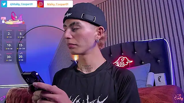 Snapshot of Maiky_Cooper01 chatting on 18, 7, 2026 Maiky Cooper01 online show from 18, 7, 2026