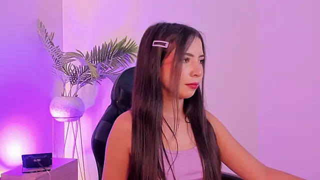 Snapshot of cataleya_castle chatting on 7, 2, 2026 cataleya castle online show from 7, 2, 2026