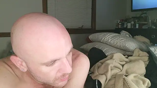 FrankieFuckMe online show from 9, 4, 2026