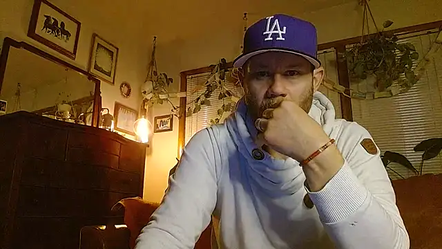 Snapshot of marcus_graves_13 chatting on 13, 1, 2026 marcus graves 13 online show from 13, 1, 2026