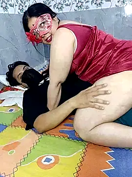 Snapshot of Desikalakaar0069 chatting on 8, 4, 2026 Desikalakaar0069 online show from 8, 4, 2026