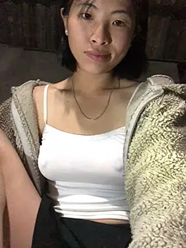 Snapshot of sun-shii chatting on 5, 2, 2026 sun-shii online show from 5, 2, 2026