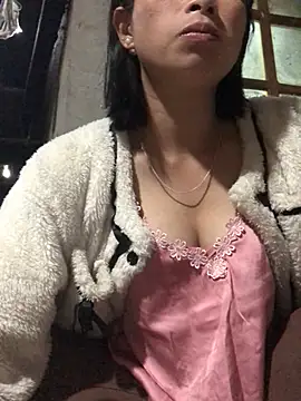 Snapshot of sun-shii chatting on 20, 2, 2026 sun-shii online show from 20, 2, 2026