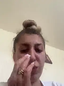 dalia0710 online show from 16, 4, 2026