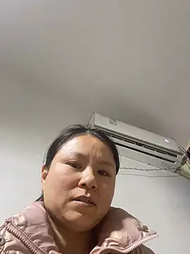 Snapshot of Sini-ii chatting on 9, 3, 2026 Sini-ii online show from 9, 3, 2026