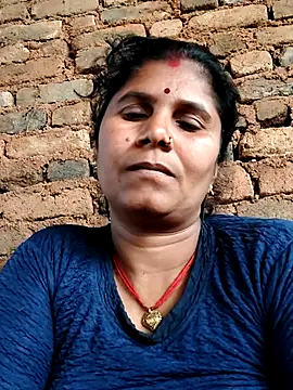 Hot di97 online show from 22, 2, 2026