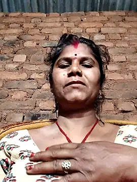 Hot di97 online show from 9, 3, 2026