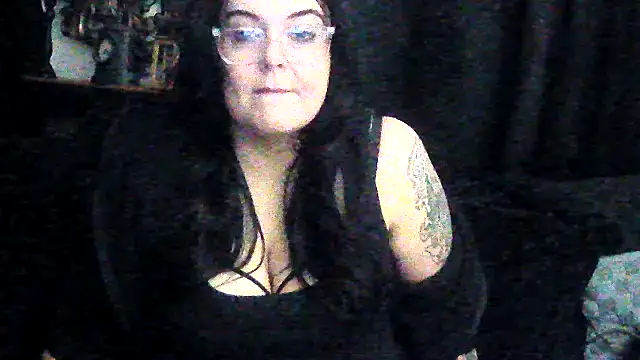 Miss CurvesXXX online show from 8, 2, 2026