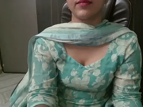 Snapshot of Adaa7 chatting on 13, 6, 2026 Adaa7 online show from 13, 6, 2026