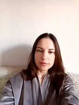 Snapshot of She-Moon chatting on 27, 4, 2026 She-Moon online show from 27, 4, 2026