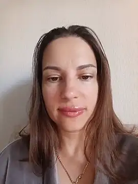 Snapshot of She-Moon chatting on 19, 6, 2026 She-Moon online show from 19, 6, 2026