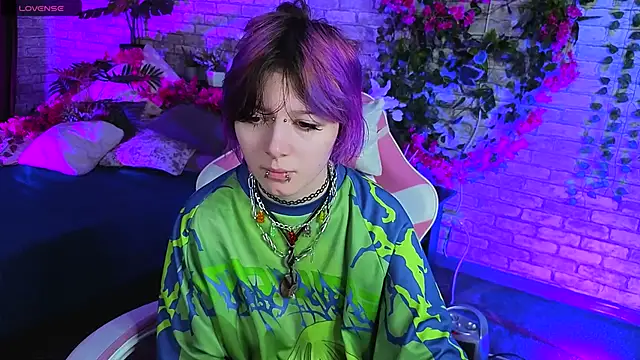 Ashley Veil online show from 3, 4, 2026