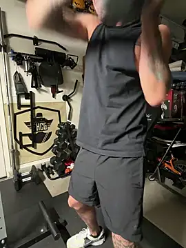 Snapshot of brngitdwn chatting on 9, 4, 2026 brngitdwn online show from 9, 4, 2026