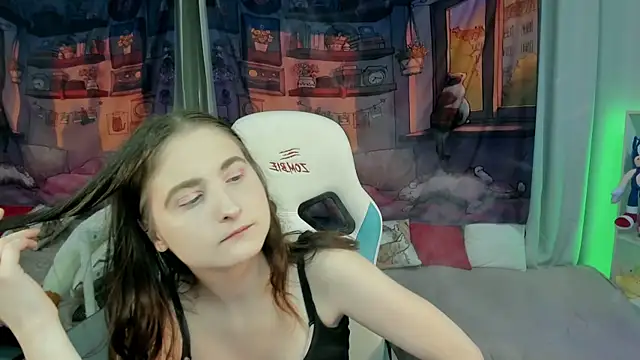 KiraDuvall online show from 2, 8, 2026