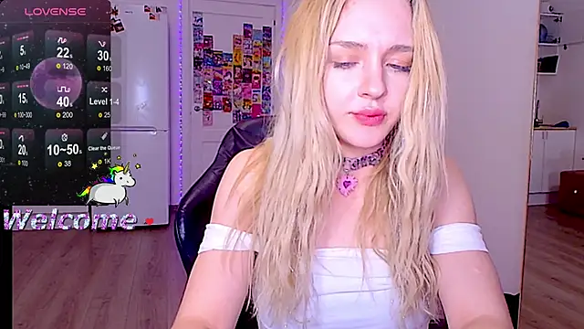 sailormoon666  online show from 6, 3, 2026