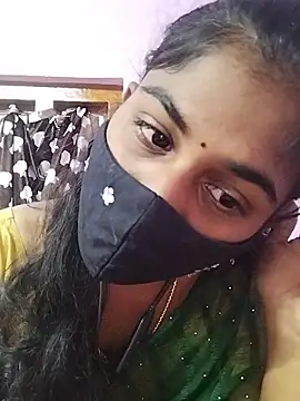 Snapshot of Tamil_Hot_RoyalQueen chatting on 18, 1, 2026 Tamil Hot RoyalQueen online show from 18, 1, 2026