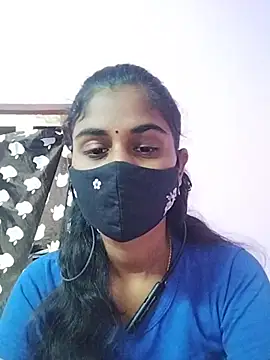 Snapshot of Tamil_Hot_RoyalQueen chatting on 5, 2, 2026 Tamil Hot RoyalQueen online show from 5, 2, 2026