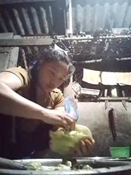 LingLing002 online show from 22, 2, 2026