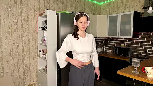 Snapshot of ChrisAmott chatting on 11, 2, 2026 ChrisAmott online show from 11, 2, 2026