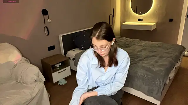 ChrisAmott online show from 8, 4, 2026