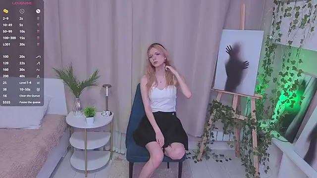 JuanaSumma online show from 14, 4, 2026