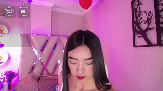 Madyson Hill online show from 28, 2, 2026