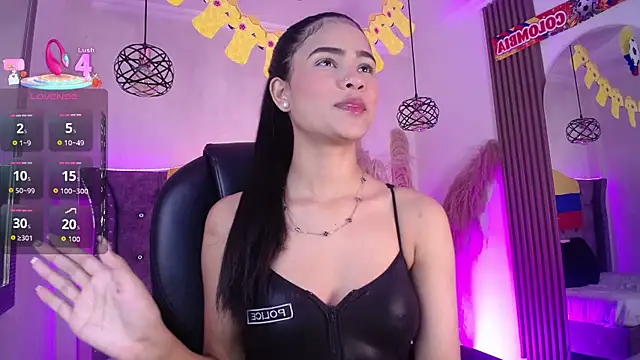 Violet Collins1 online show from 17, 7, 2026