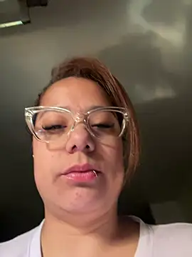 Snapshot of Pretty__Milf chatting on 11, 7, 2026 Pretty Milf online show from 11, 7, 2026
