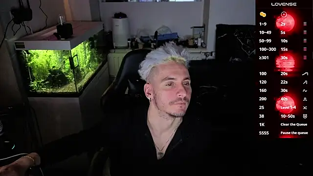 Rayzel White online show from 23, 3, 2026