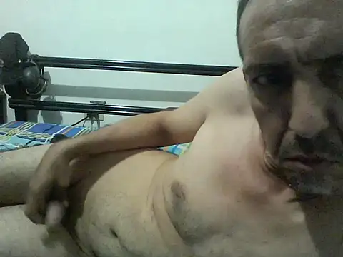 Snapshot of guevo14cm3 chatting on 31, 7, 2026 guevo14cm3 online show from 31, 7, 2026