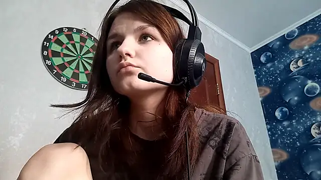Snapshot of GameToiler chatting on 23, 4, 2026 GameToiler online show from 23, 4, 2026