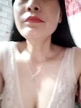 Snapshot of NgocLinh_69 chatting on 28, 3, 2026 NgocLinh 69 online show from 28, 3, 2026