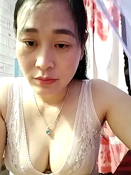 Snapshot of NgocLinh_69 chatting on 2, 4, 2026 NgocLinh 69 online show from 2, 4, 2026