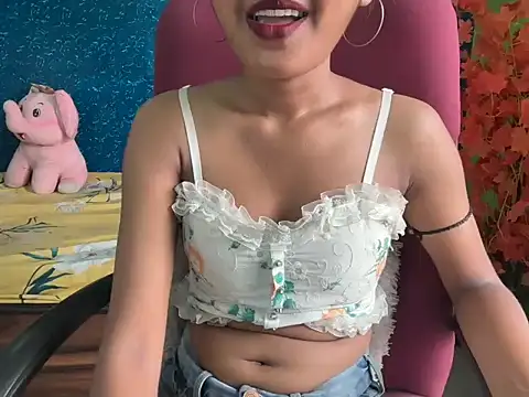 Snapshot of Brown-beauty chatting on 30, 6, 2026 Brown-beauty online show from 30, 6, 2026